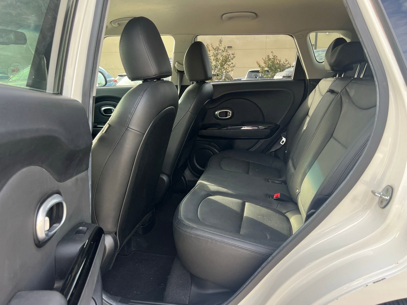 Used 2016 Kia Soul ! image 16