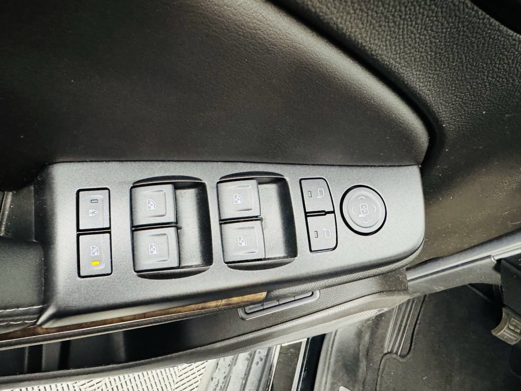 Used 2020 Chevrolet Tahoe LT RWD image 7