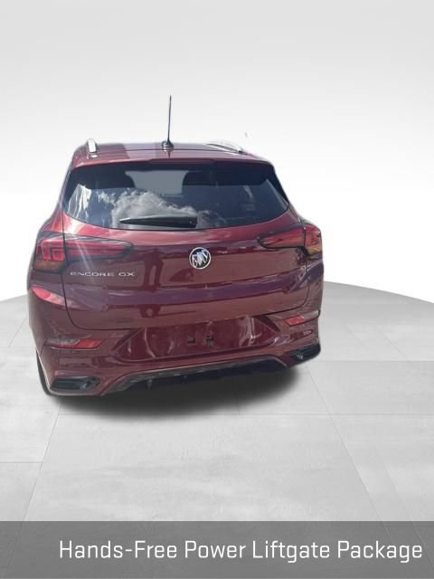Used 2023 Buick Encore GX Select w/ Sport Touring Package FWD image 9