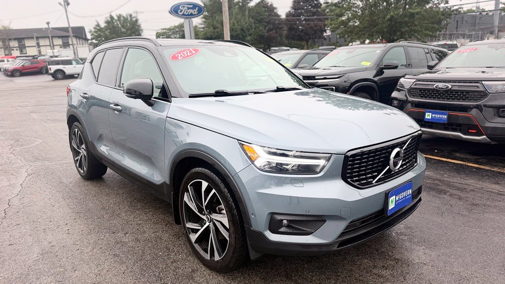 Used 2021 Volvo XC40 T5 R-Design w/ Advanced Package AWD/4WD image 10