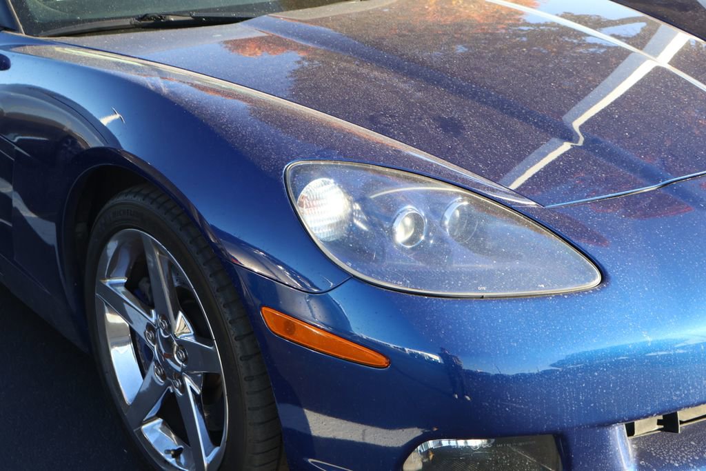 Used 2007 Chevrolet Corvette Coupe w/ Preferred Equipment Group image 4