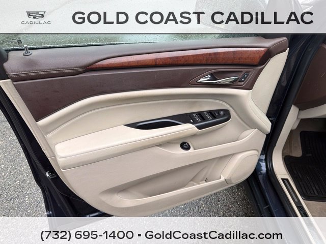 Used 2015 Cadillac SRX Luxury w/ Driver Awareness Package FWD image 14