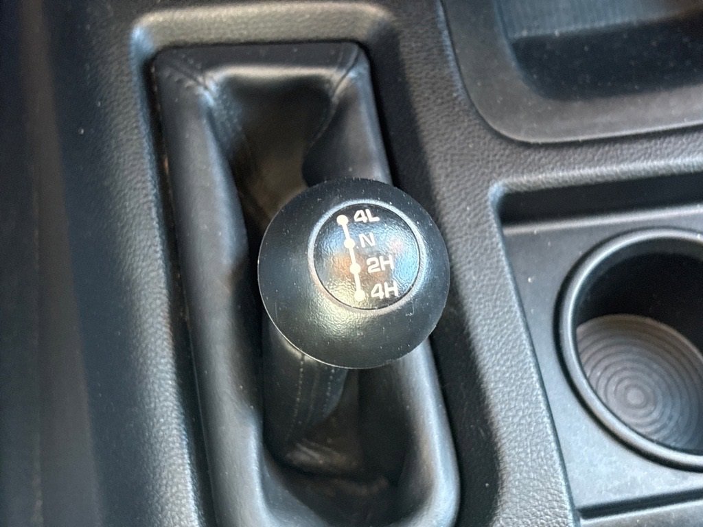 Used 2018 RAM 2500 Tradesman w/ Chrome Appearance Group image 21