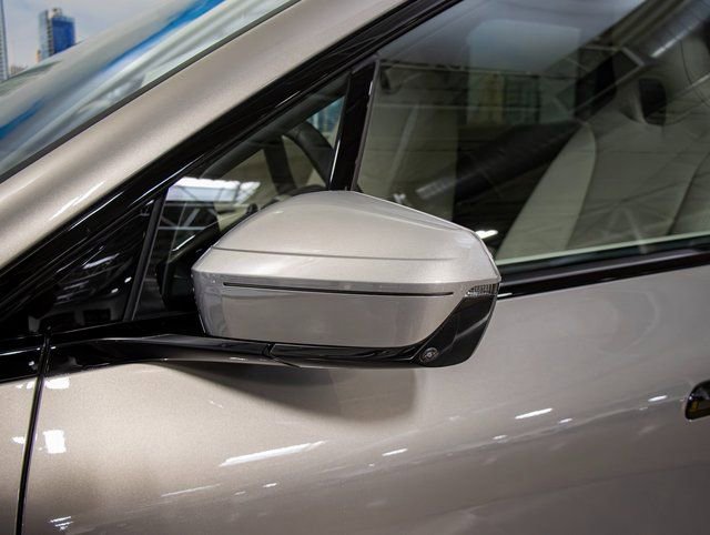 Certified 2025 BMW iX xDrive50 w/ Premium Package image 8