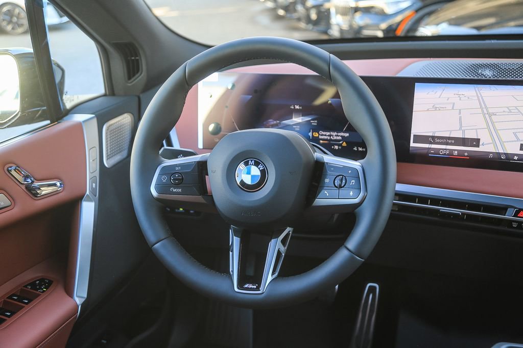 Used 2026 BMW iX xDrive60 w/ M Sport Package AWD/4WD image 12