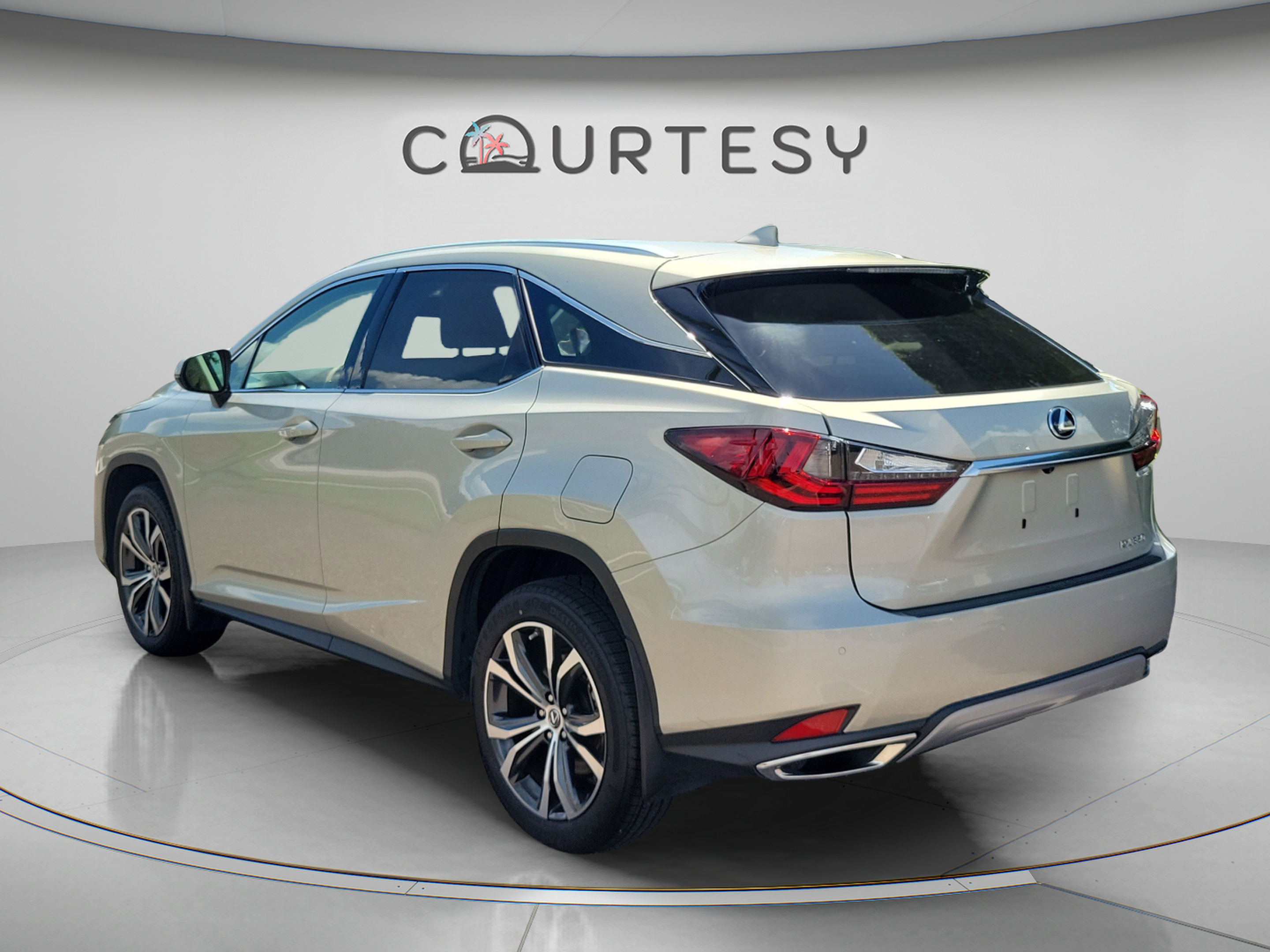 Used 2021 Lexus RX 350 FWD w/ Premium Package image 2
