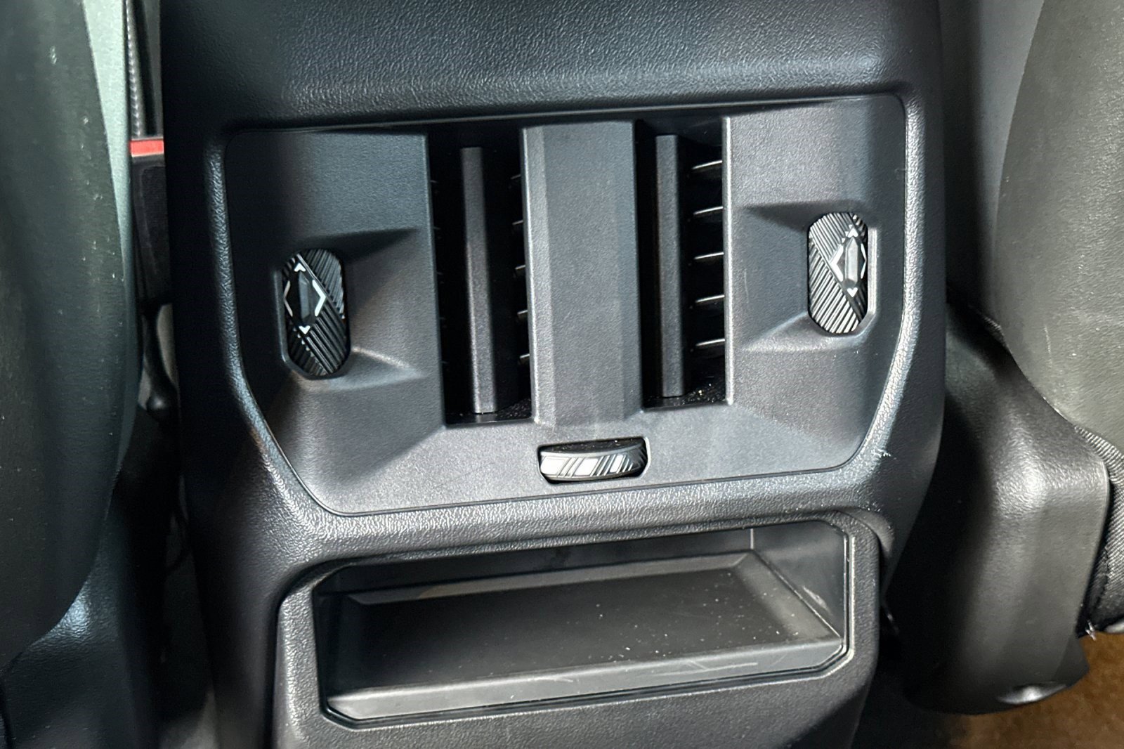 Used 2025 BMW X3 xDrive30i w/ Premium Package image 16