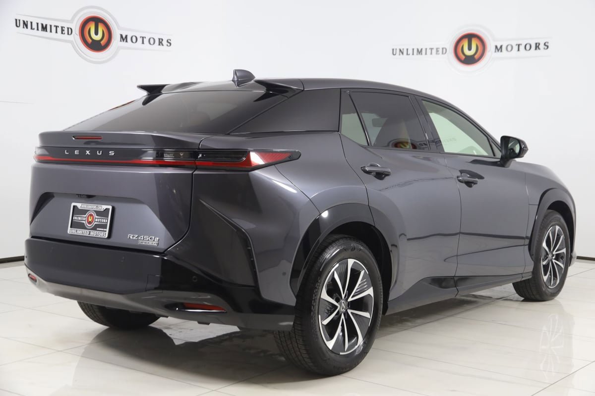 Used 2024 Lexus RZ 450e Premium w/ Technology Package AWD/4WD image 3