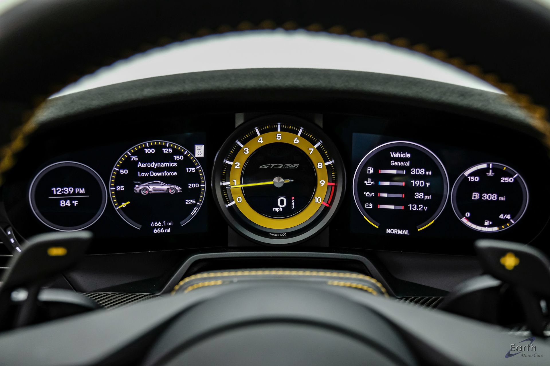 Used 2025 Porsche 911 GT3 RS RWD image 95