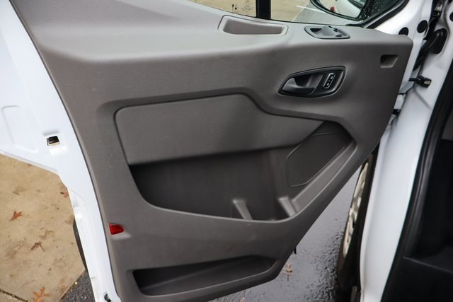 Used 2023 Ford Transit 350 XLT image 19