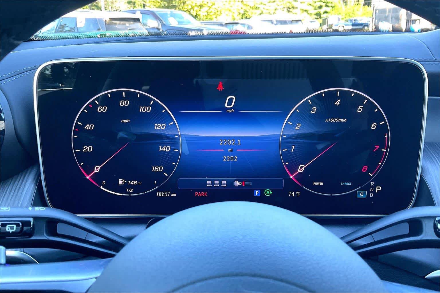 Used 2026 Mercedes-Benz GLC 300 4MATIC image 26