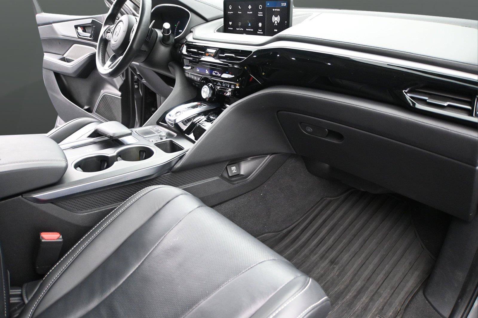 Certified 2024 Acura MDX SH-AWD w/ Technology Package image 16