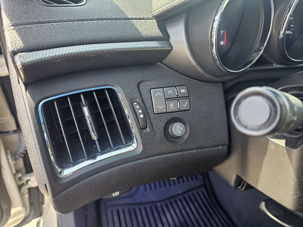 Used 2011 Cadillac CTS AWD Sedan image 38