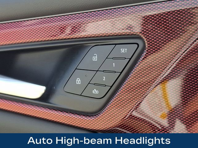 Used 2026 Chevrolet Traverse RS AWD/4WD image 14