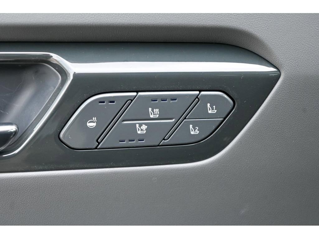 New 2026 Kia EV9 Land w/ Nightfall Edition Package image 17