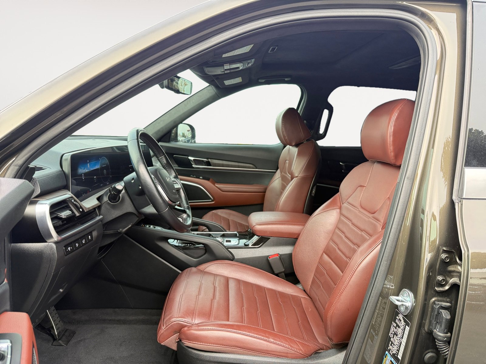 Certified 2024 Kia Telluride SX Prestige image 10