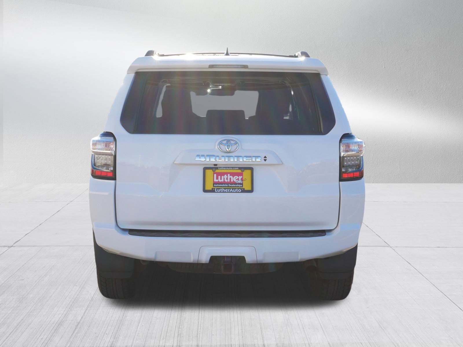 Used 2021 Toyota 4Runner SR5 Premium image 6