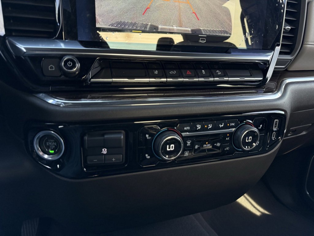 Used 2024 Chevrolet Silverado 2500 LT image 18