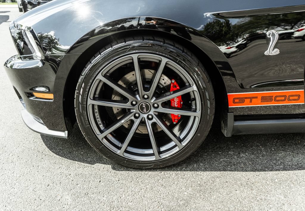 Used 2012 Ford Mustang Shelby GT500 w/ SVT Performance Pkg RWD image 32