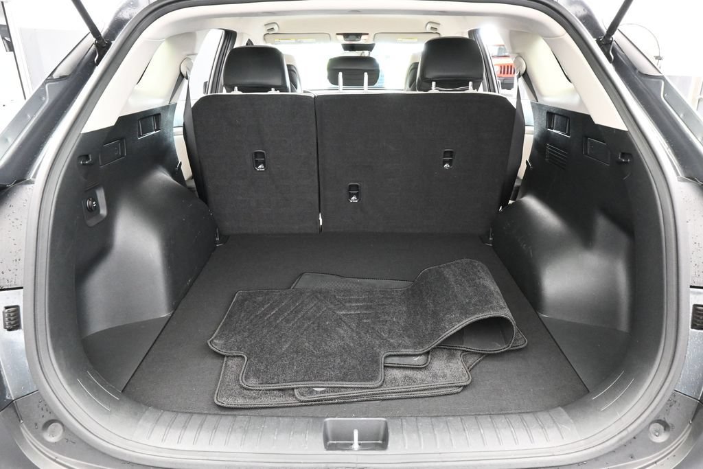 Used 2024 Kia Sportage EX FWD image 36