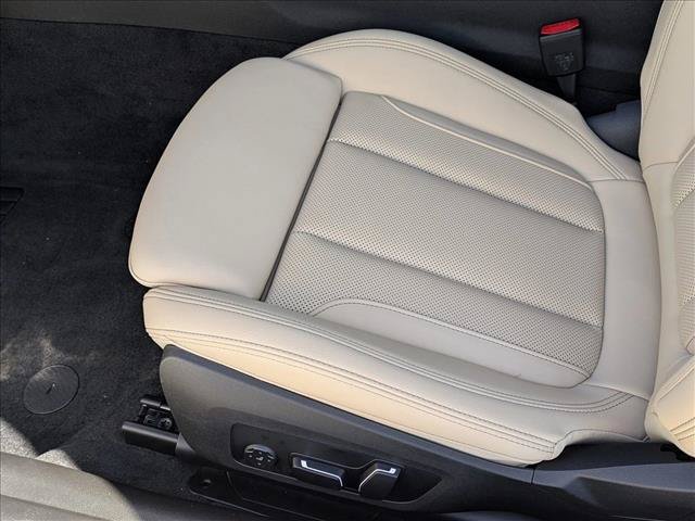 Used 2026 BMW 430i xDrive Coupe w/ Premium Package AWD/4WD image 4