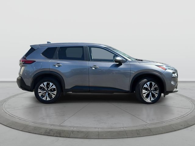 Certified 2023 Nissan Rogue SV FWD image 3