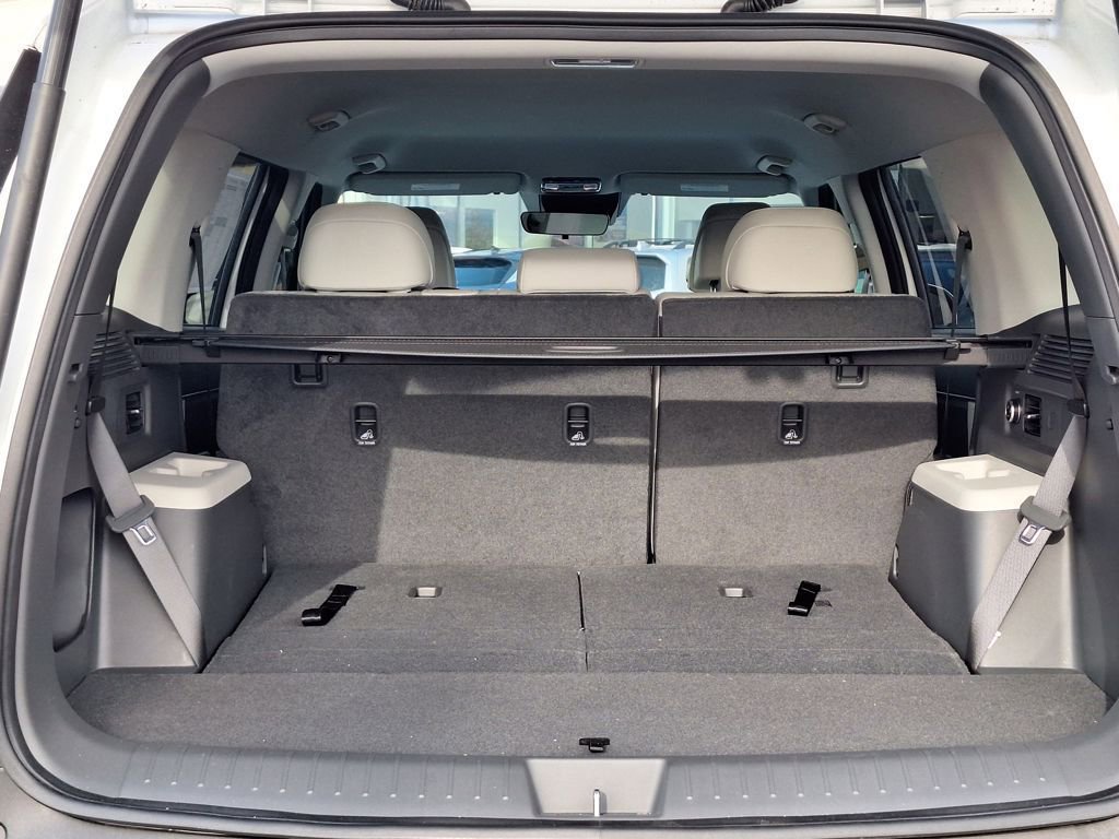 New 2025 Hyundai Santa Fe SEL image 28