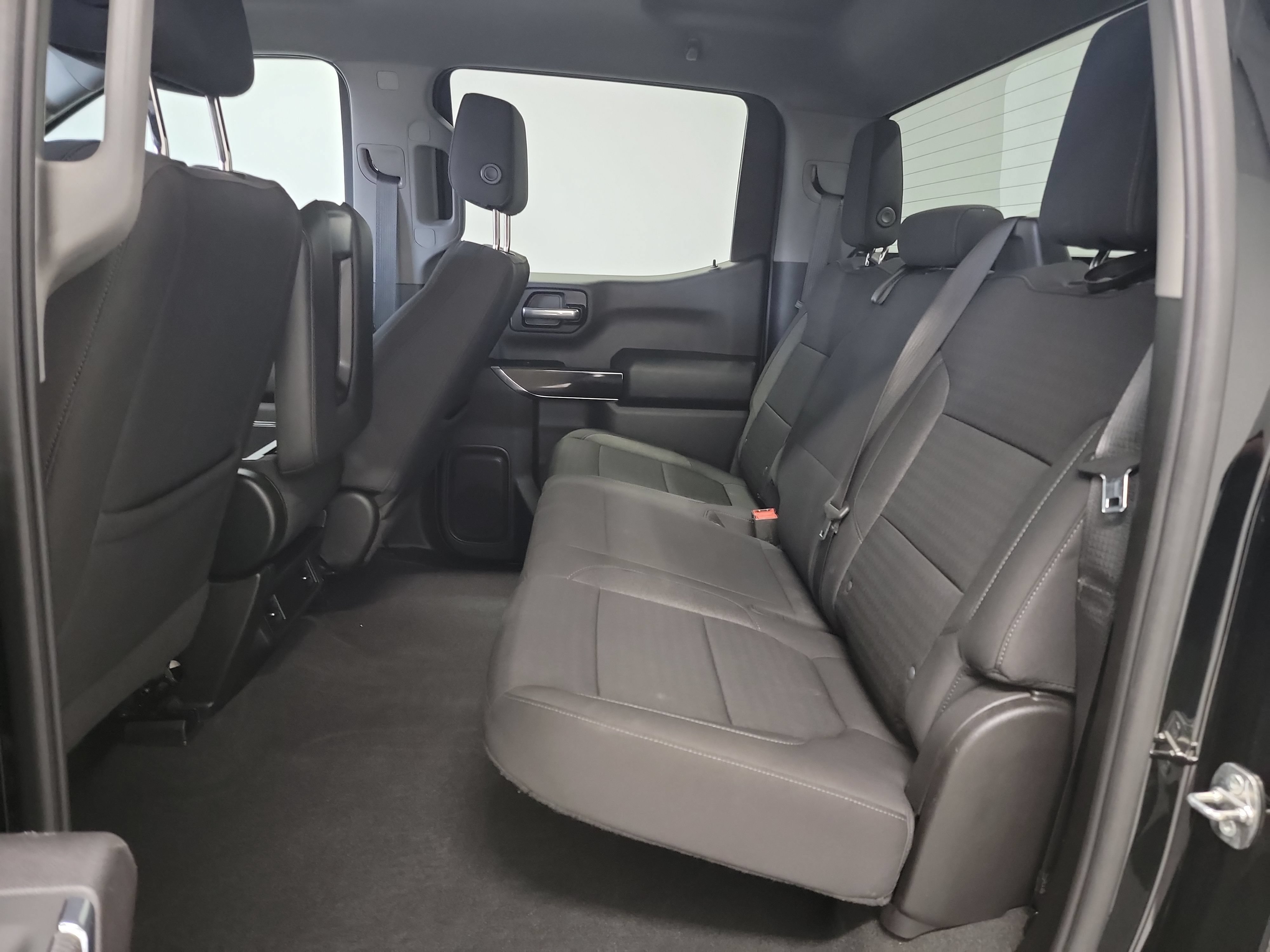 Used 2022 Chevrolet Silverado 1500 Custom Trail Boss w/ Midnight Edition AWD/4WD image 27
