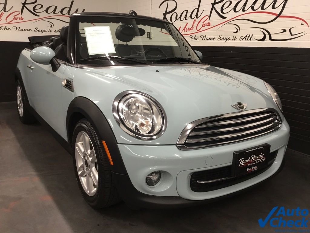 Used 2012 MINI Cooper Convertible FWD image 3