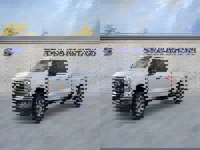 New 2025 Ford F350 XLT w/ FX4 Off-Road Package