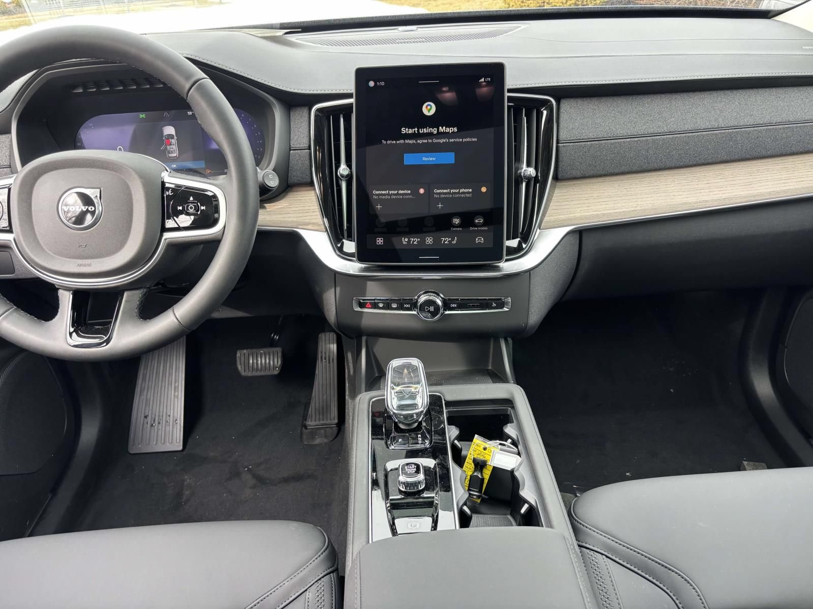New 2026 Volvo XC90 B6 Plus w/ Protection Package Premier AWD/4WD image 29