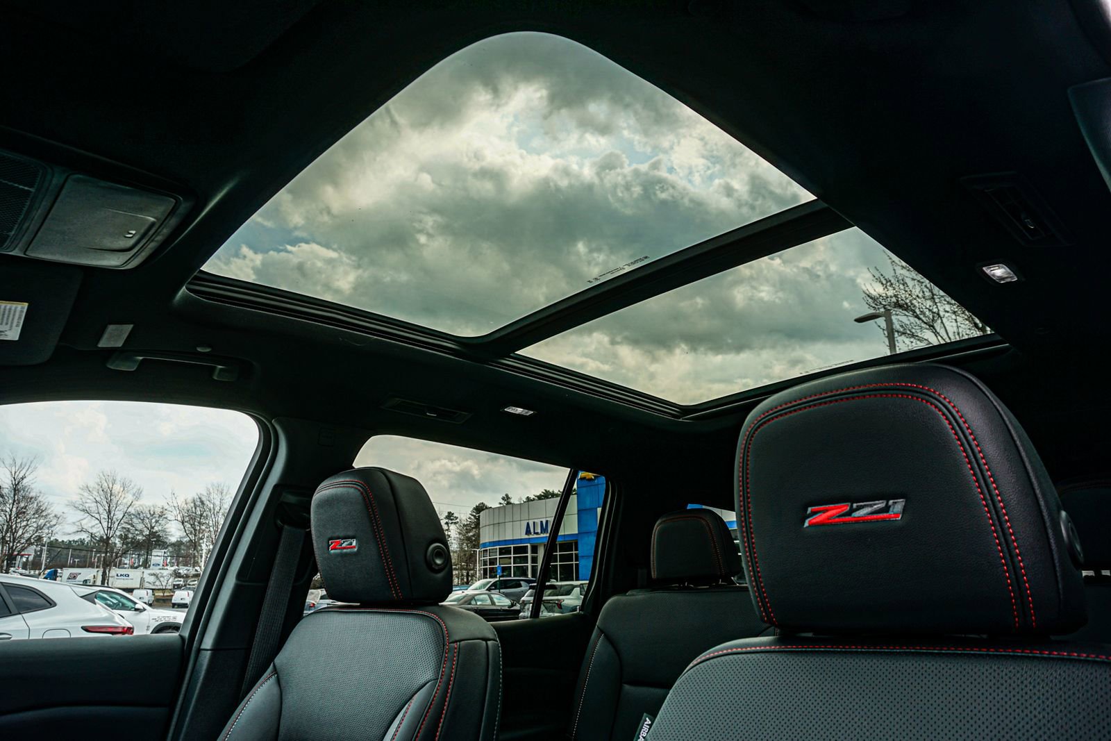 New 2026 Chevrolet Traverse Z71 w/ Driver Confidence Package image 54