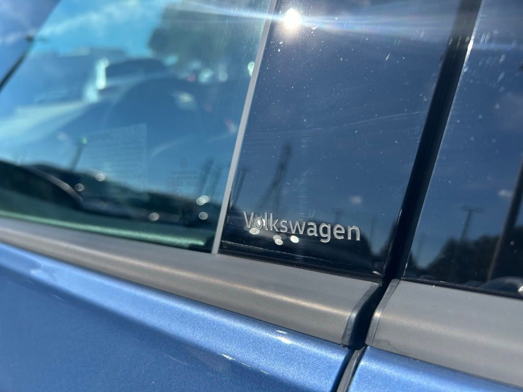 New 2025 Volkswagen GTI SE image 25