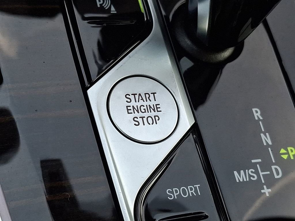 Used 2021 BMW X5 xDrive40i w/ Premium Package image 20