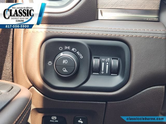 Used 2026 RAM 1500 Limited w/ Bed Utility Group AWD/4WD image 24