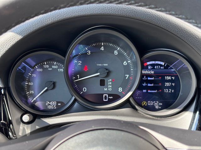Certified 2026 Porsche Macan AWD/4WD image 17