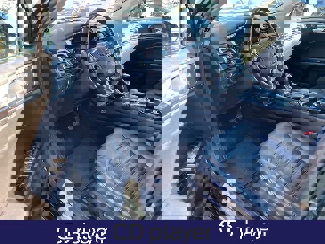 Used 2015 Ford Fusion SE w/ Equipment Group 202A image 10