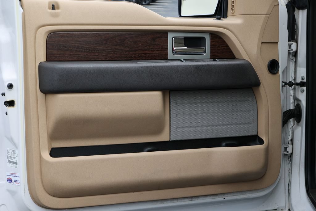 Used 2013 Ford F150 Lariat w/ Mid Equipment Group AWD/4WD image 4