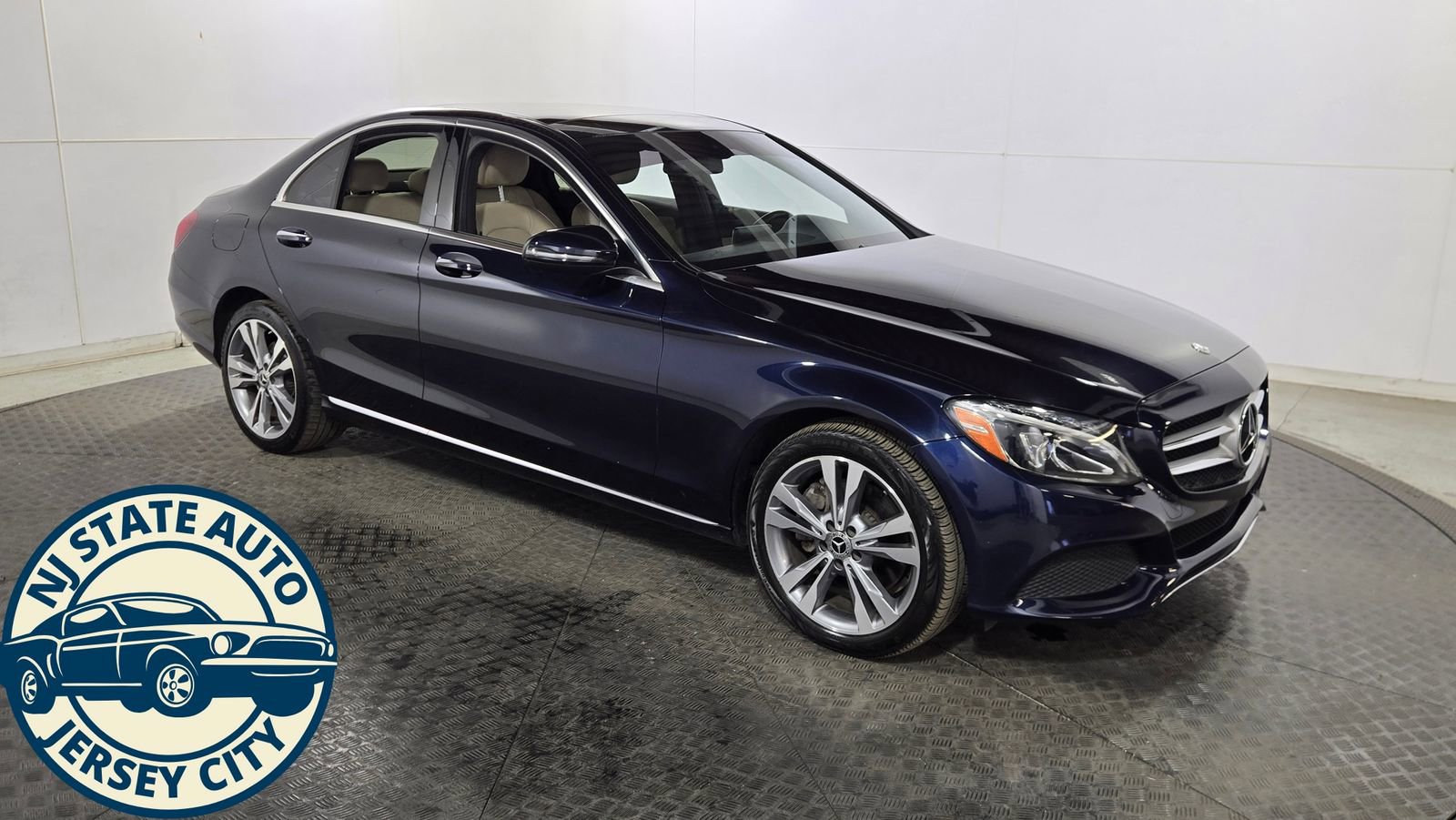 Used 2018 Mercedes-Benz C 300 4MATIC Sedan w/ Premium Package image 9