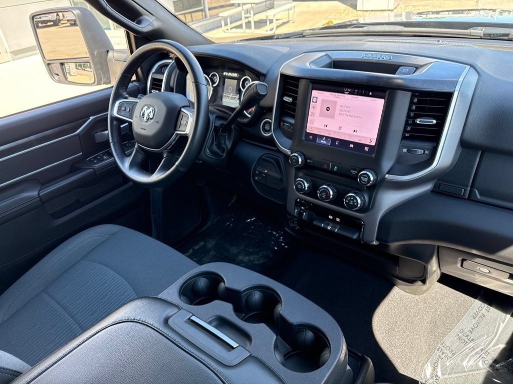 Used 2024 RAM 2500 Big Horn AWD/4WD image 31