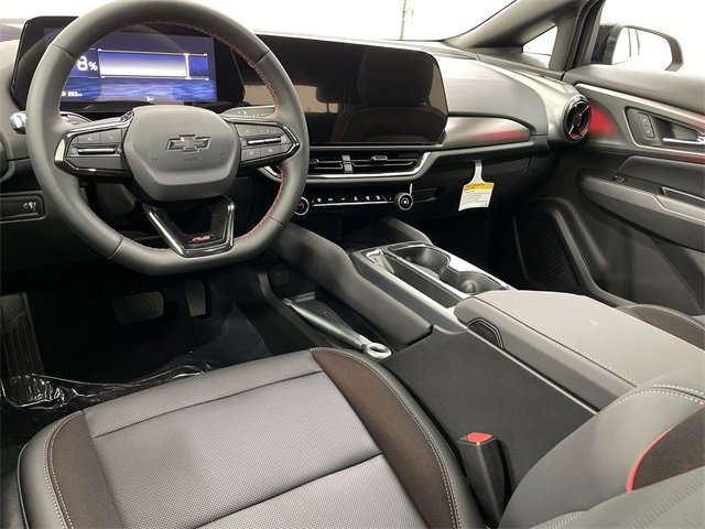 New 2025 Chevrolet Equinox EV RS image 18