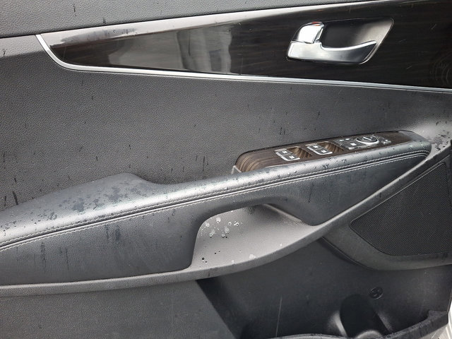 Used 2019 Kia Sorento AWD V6 image 11