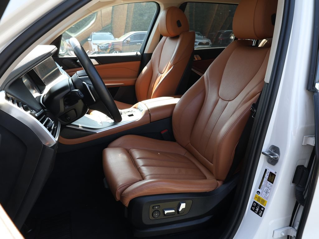 Used 2022 BMW X7 xDrive40i w/ Executive Package AWD/4WD image 20