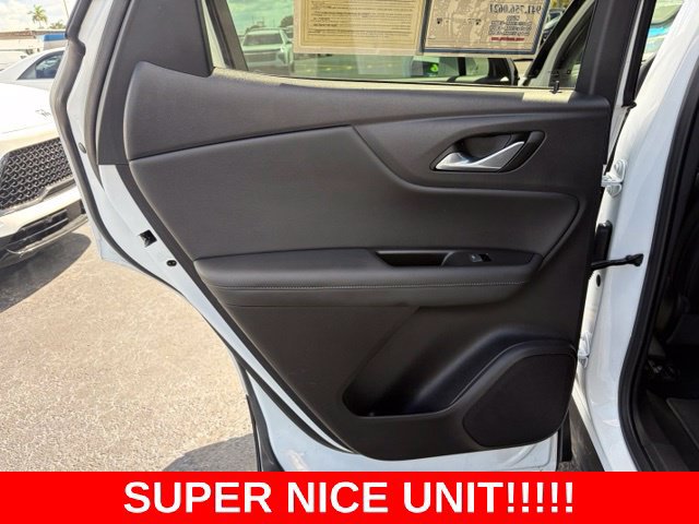Used 2020 Chevrolet Blazer LT w/ Sound & Technology Package FWD image 13
