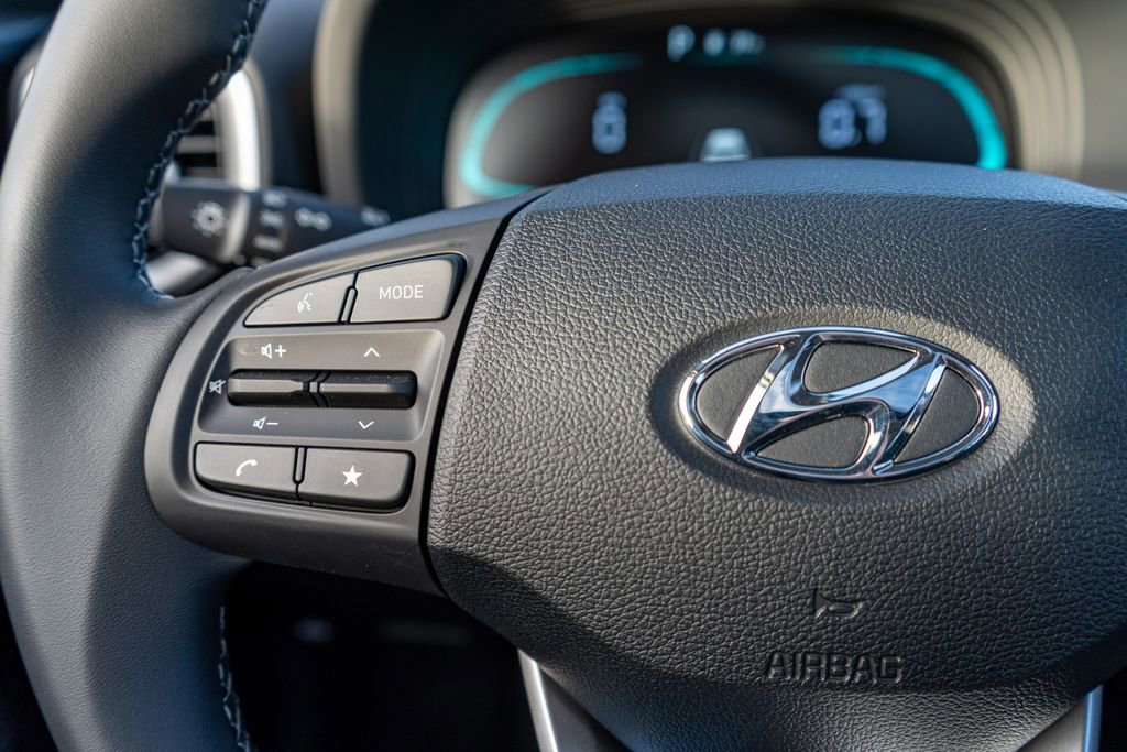 New 2026 Hyundai Venue SEL image 24