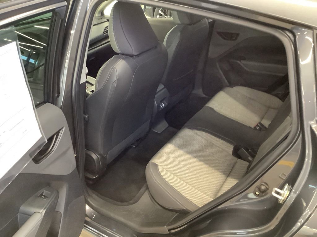 Used 2024 Subaru Crosstrek 2.0i Premium AWD/4WD image 12
