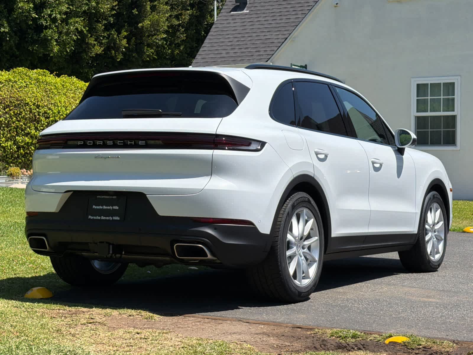 New 2026 Porsche Cayenne AWD/4WD image 8