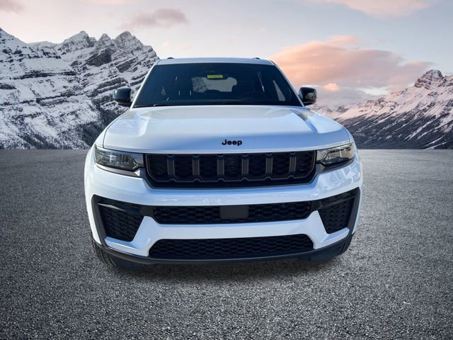 New 2026 Jeep Grand Cherokee Altitude image 8