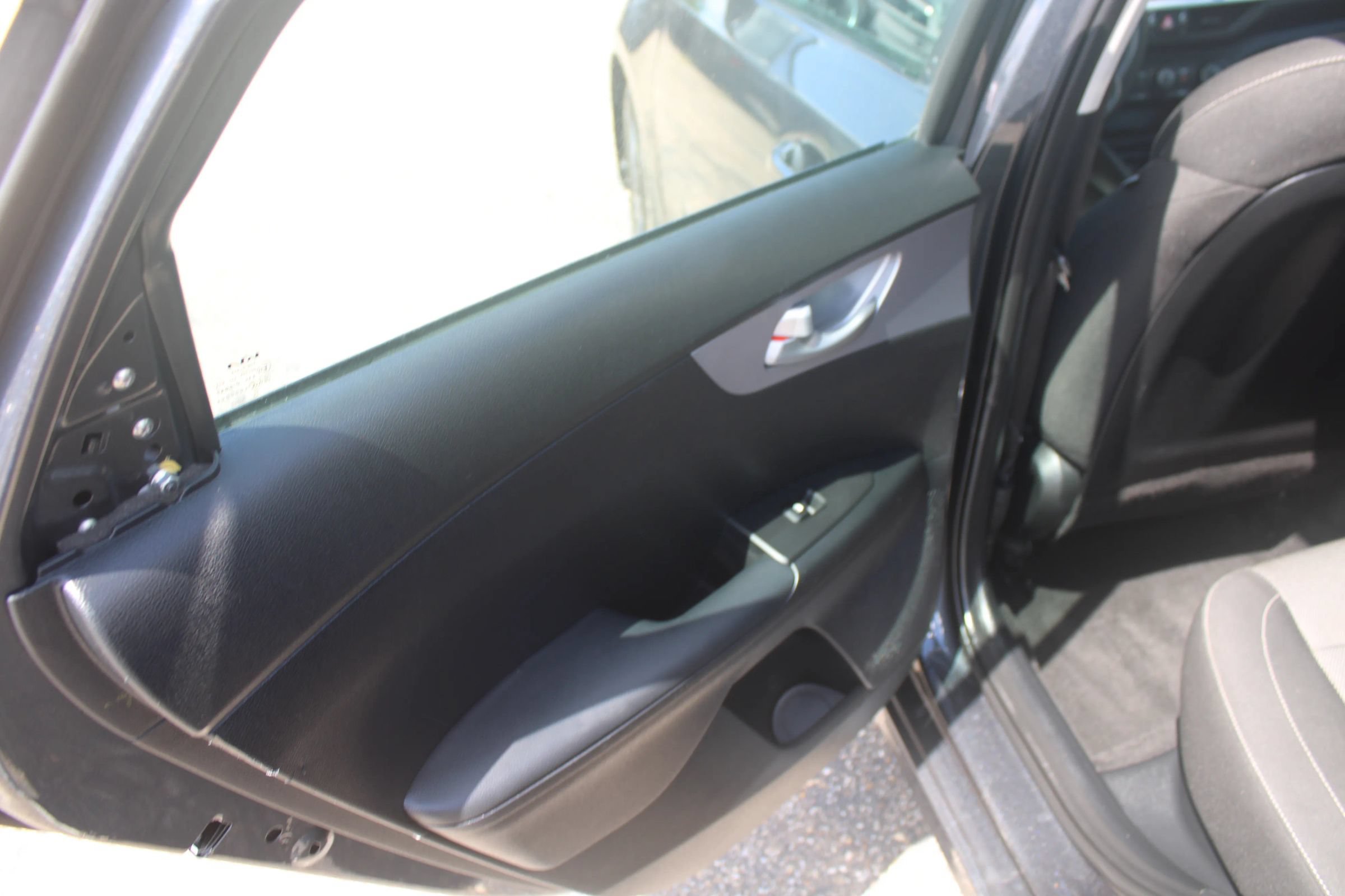 Used 2024 Kia Forte LXS FWD image 18