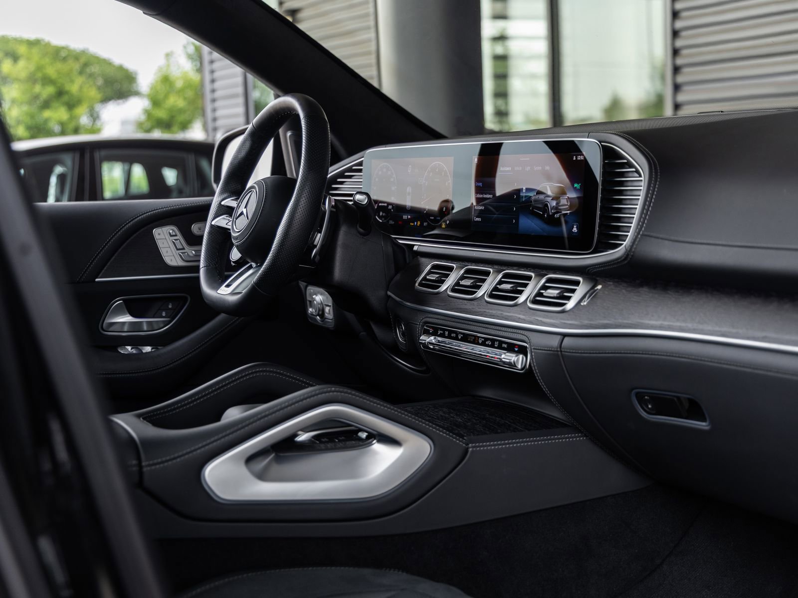 Used 2024 Mercedes-Benz GLE 63 AMG S image 43